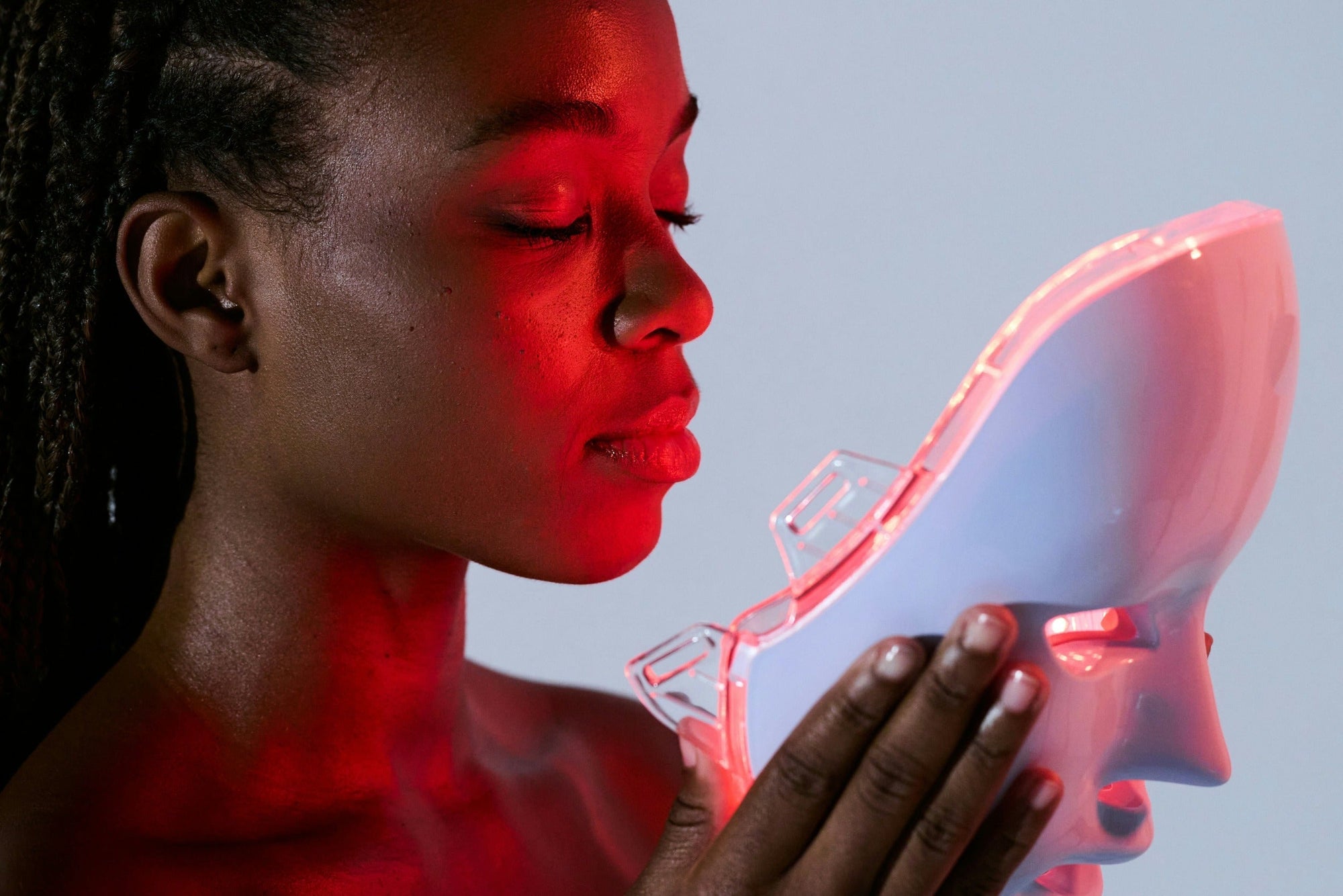 Rotlichtherapie für die Haut: Photobiomodulation, Wirkmechanismen und Pflegeroutine